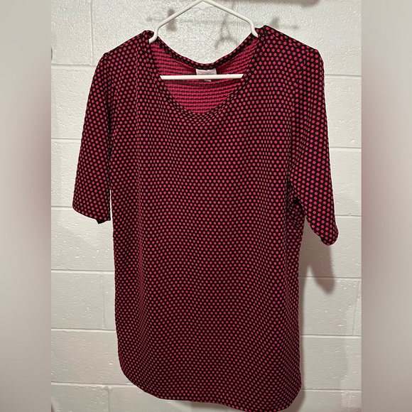 LuLaRoe Tops - LuLaRoe Gigi Shirt, 3XL